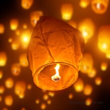 ��������̖�S�10��50��һ����ȼ���������������Ͱ��]