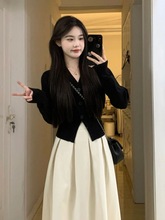 黑色毛衣v领针织开衫外套女2023新款秋冬上衣高级感韩版温柔气质