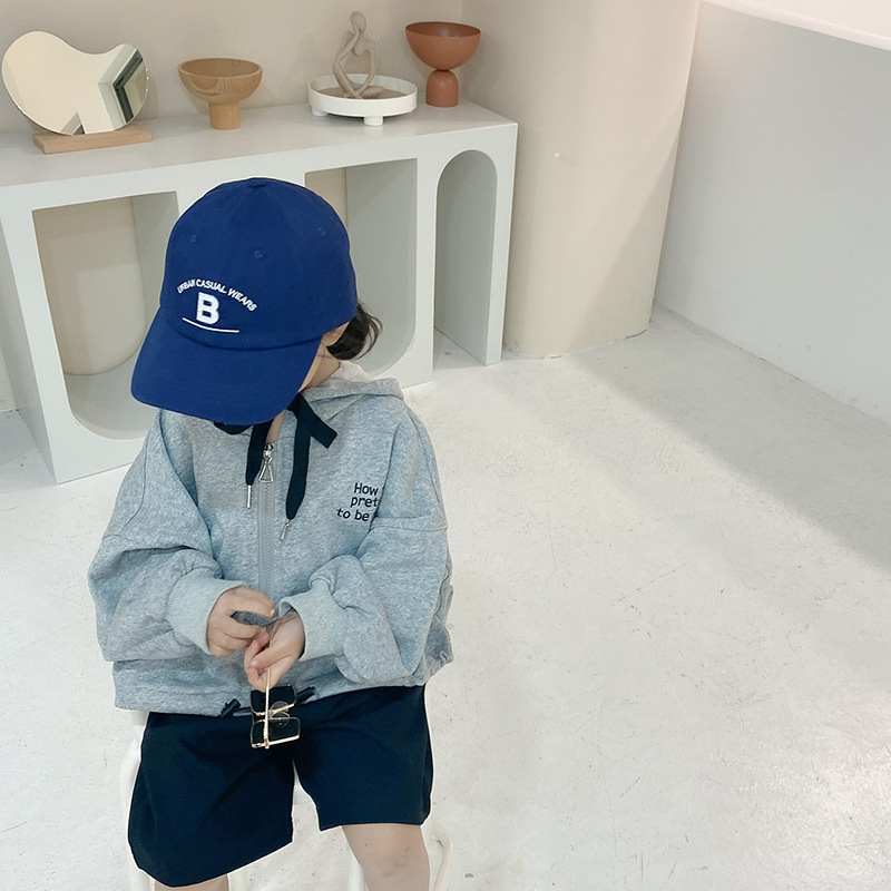 Fashion Letter Children's Baseball Cap display picture 3