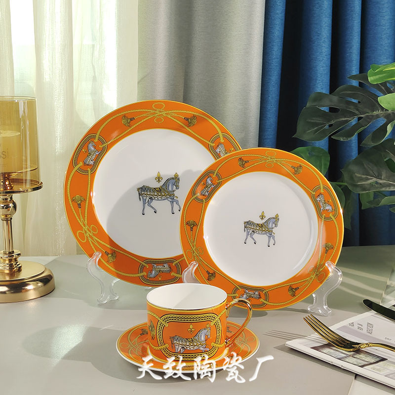 Cross-border Royal War Horse Western Food Plate Bone China suit Hotel Restaurant Home Fashion Style Light Luxury Steak Plate Gift Boxed