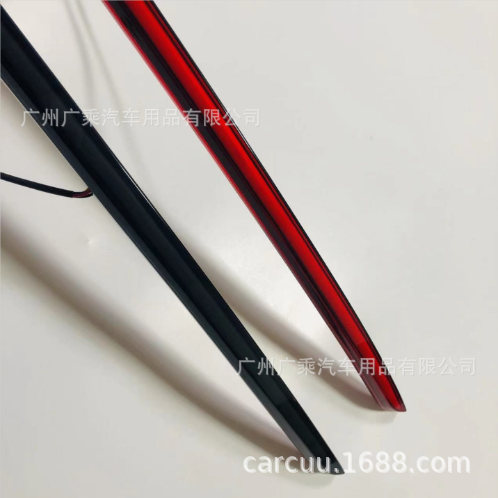 Adecuado para nuevo Audi q5l corriendo LED luz trasera 21-22 modificado caballo corriendo escaneo streamer dirección luz de conducción