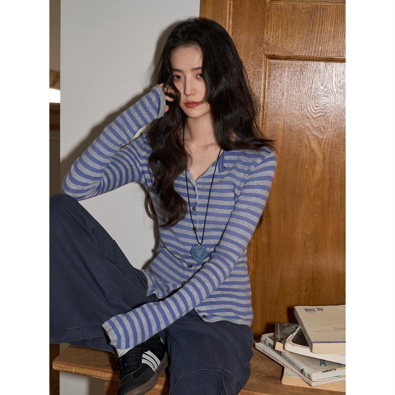 Yinhe Blue V-neck Contrast Stripe Long Sleeve Knit Cardigan for Women, Fall 2026, Slim Fit Casual Top