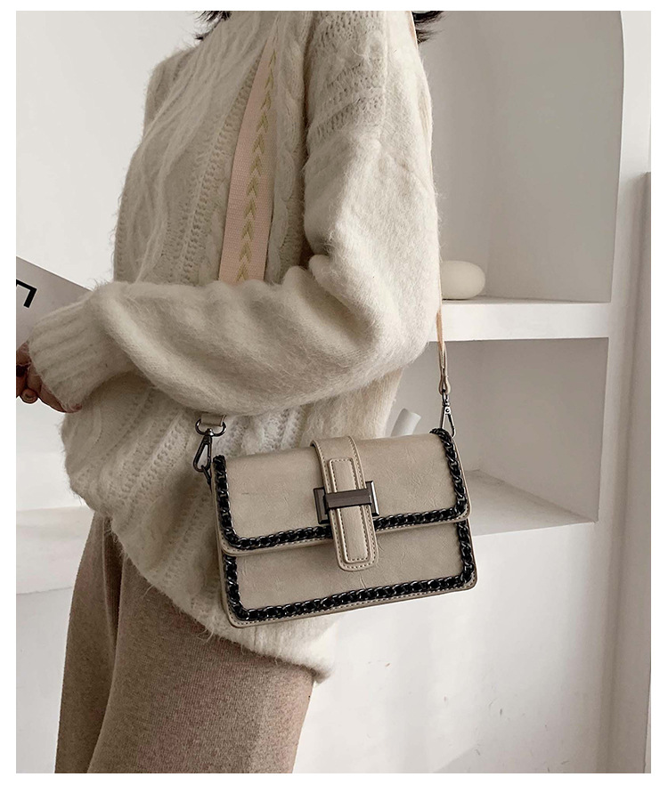 Fashion Chain Shoulder Messenger Bag display picture 19