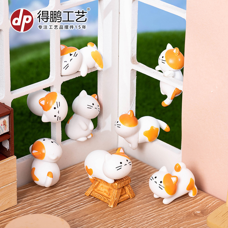 Micro Landscape Creative Cute Wall Hanging Kitten DIY Doll House Decoration Accessories Desktop Car Orange Cat Small Ornaments