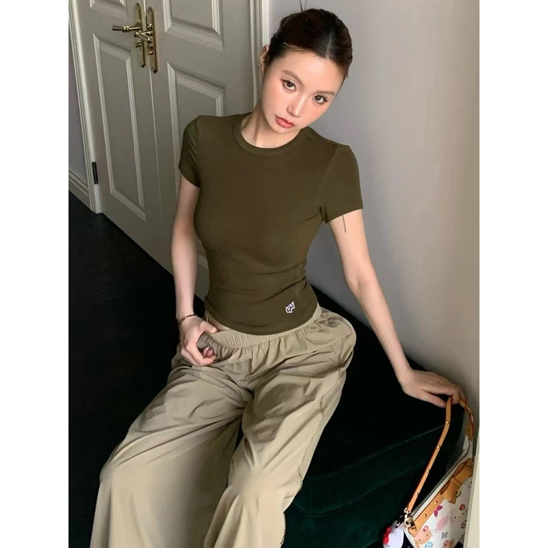 Tomatosister Knitted Round Neck Short-Sleeved T-Shirt for Women 6 Tight-Fitting Embroidered Tops for Women Tomatosister Knitted Round Neck Short-Sleeved T-Shirt for Women 6 Tight-Fitting Embroidered Tops for Women