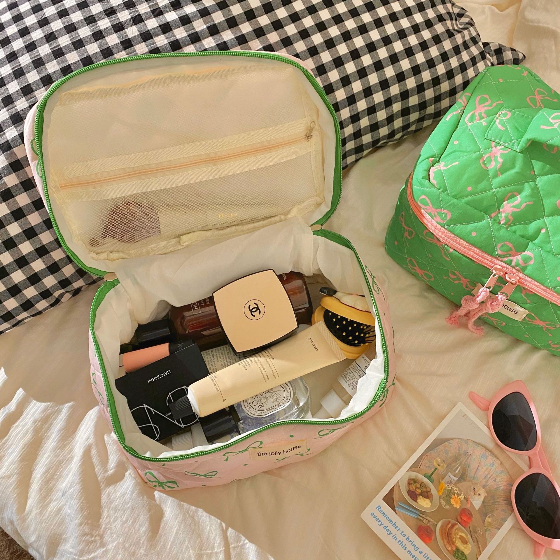 Streetwear Bow Knot Canvas Square Makeup KLEIN bags display picture 11