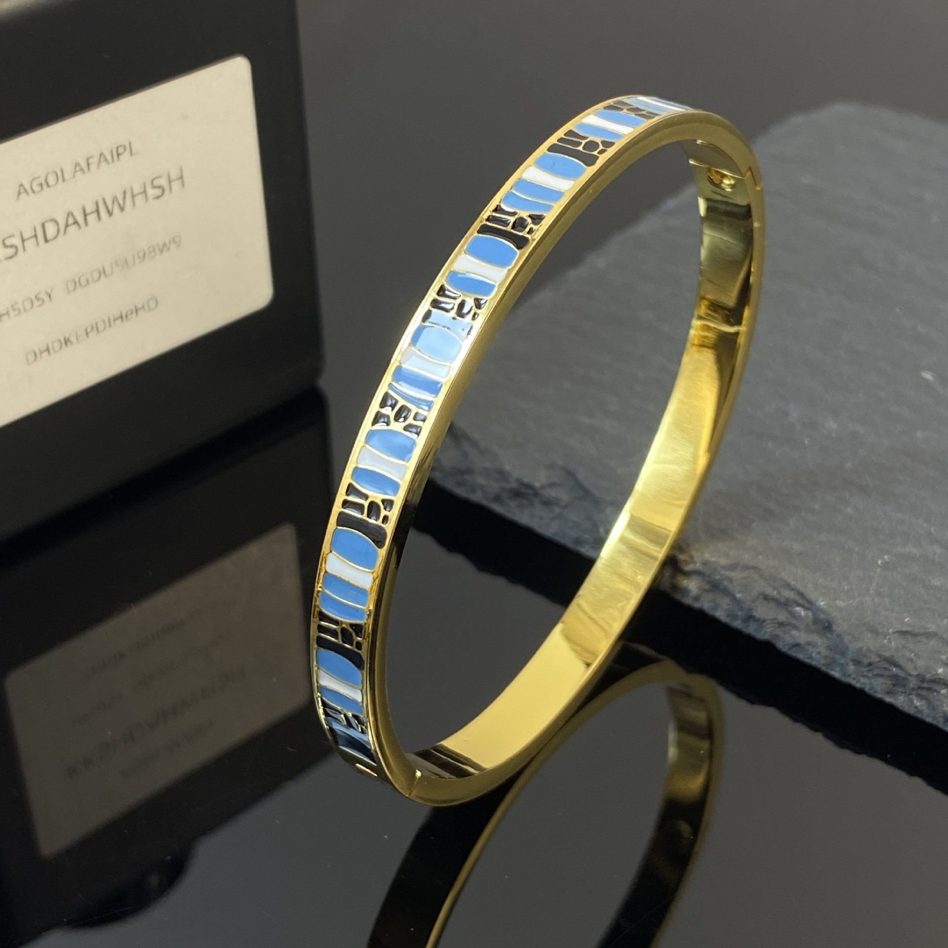 Pulseras de acero de titanio de estilo retro goteo de aceite de color abstracto hermoso color contrastante no se desvanecen combinación de pulseras mujeres