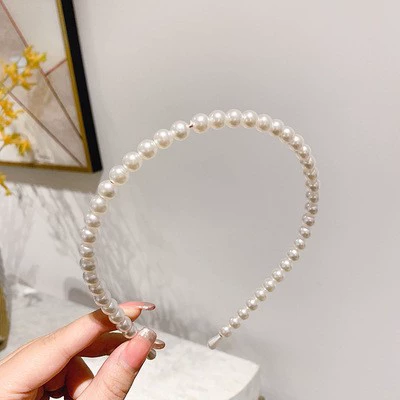 Headband from pearl