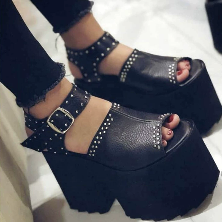 Туфли из кекса Lolita Punk Dark Cosplay Lolita Shoes Boots Сандалии с заклепками