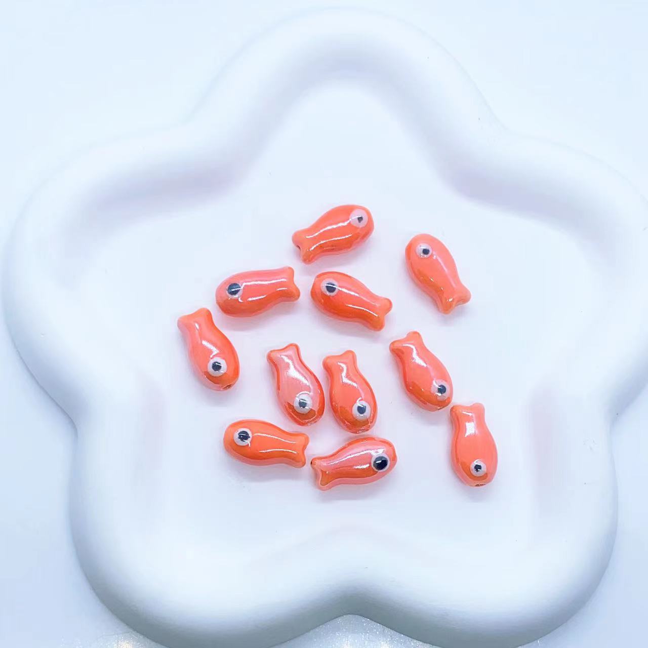 10 Pieces 10 * 20mm Hole 2~2.9mm Ceramics Fish Beads display picture 2
