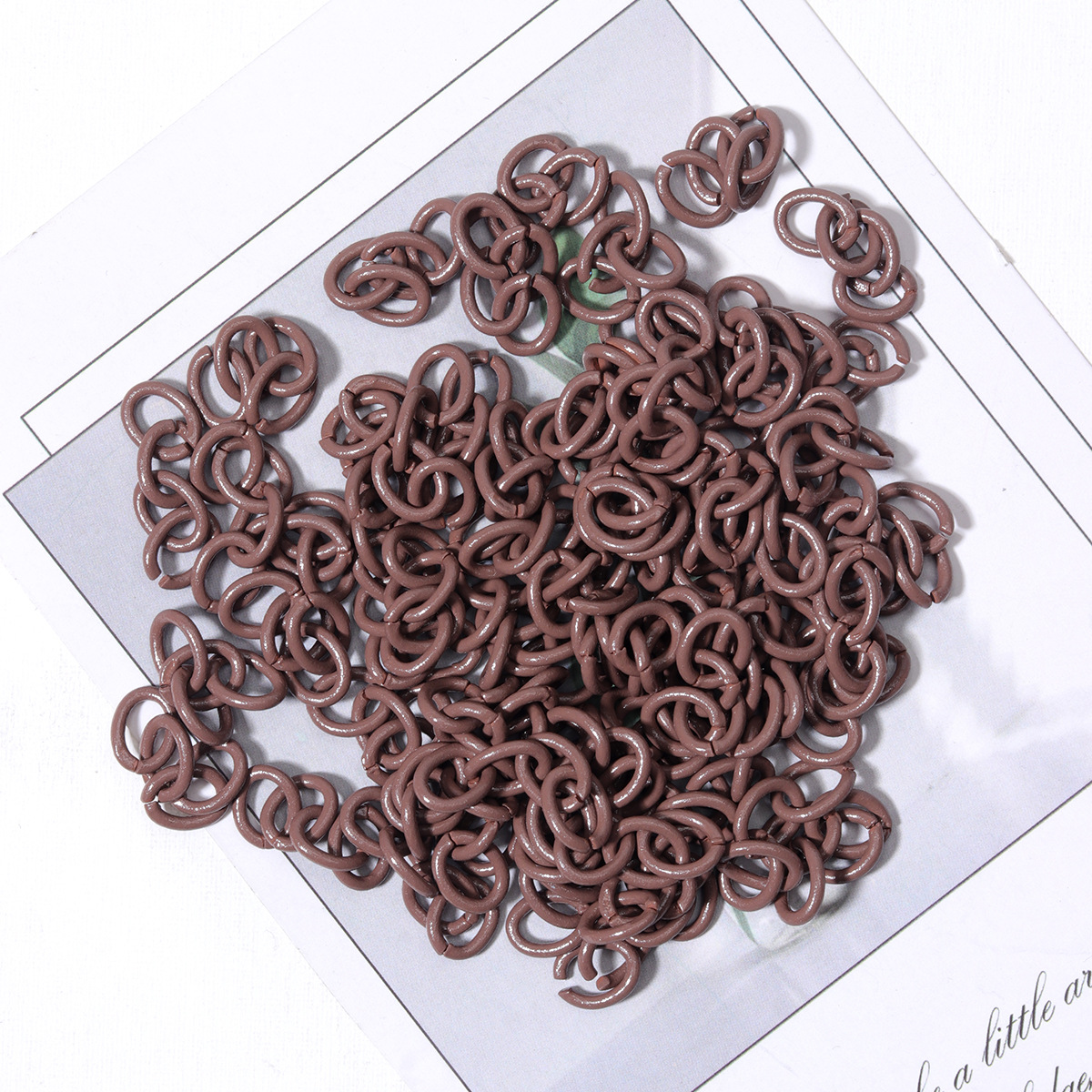 102#Brown/4-section chain