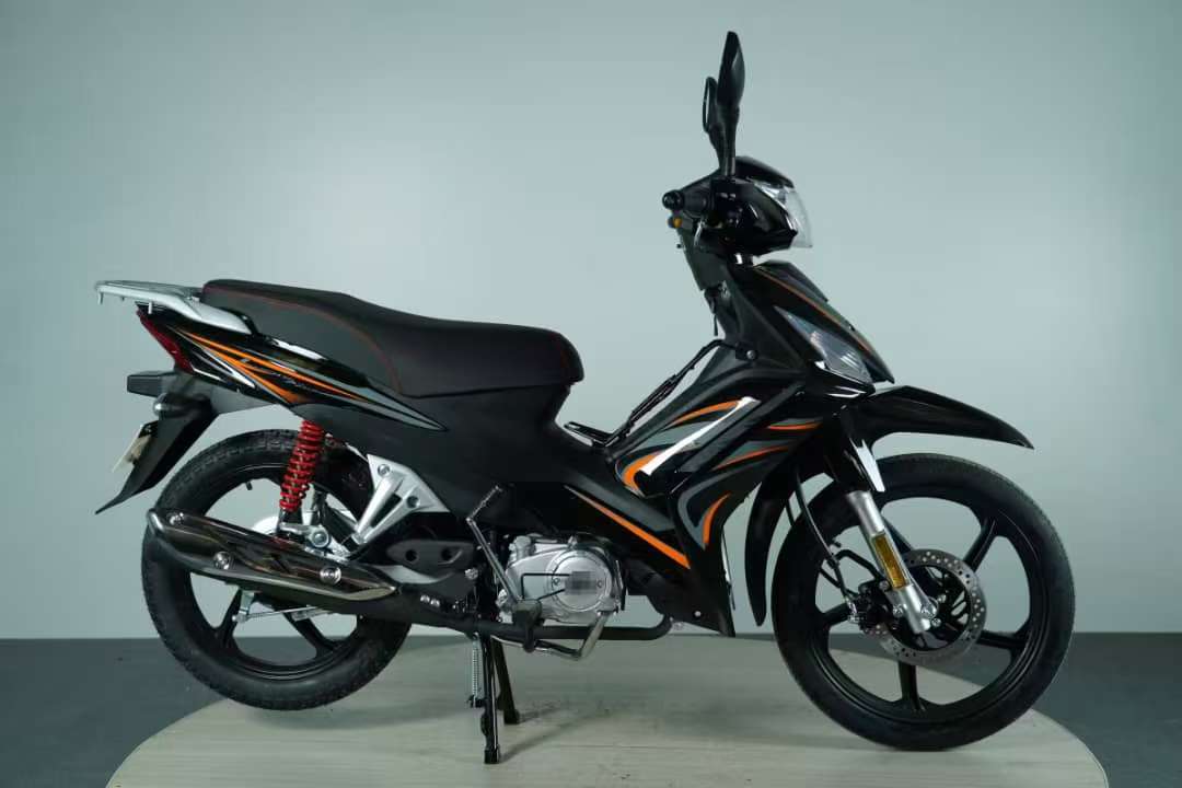 Cross-Border Kavaki Two-Wheeled Fuel-Powered Motorcycle, Vintage Underbone Motorcycle, Kawasaki Fuel-Efficient Two-Wheeler