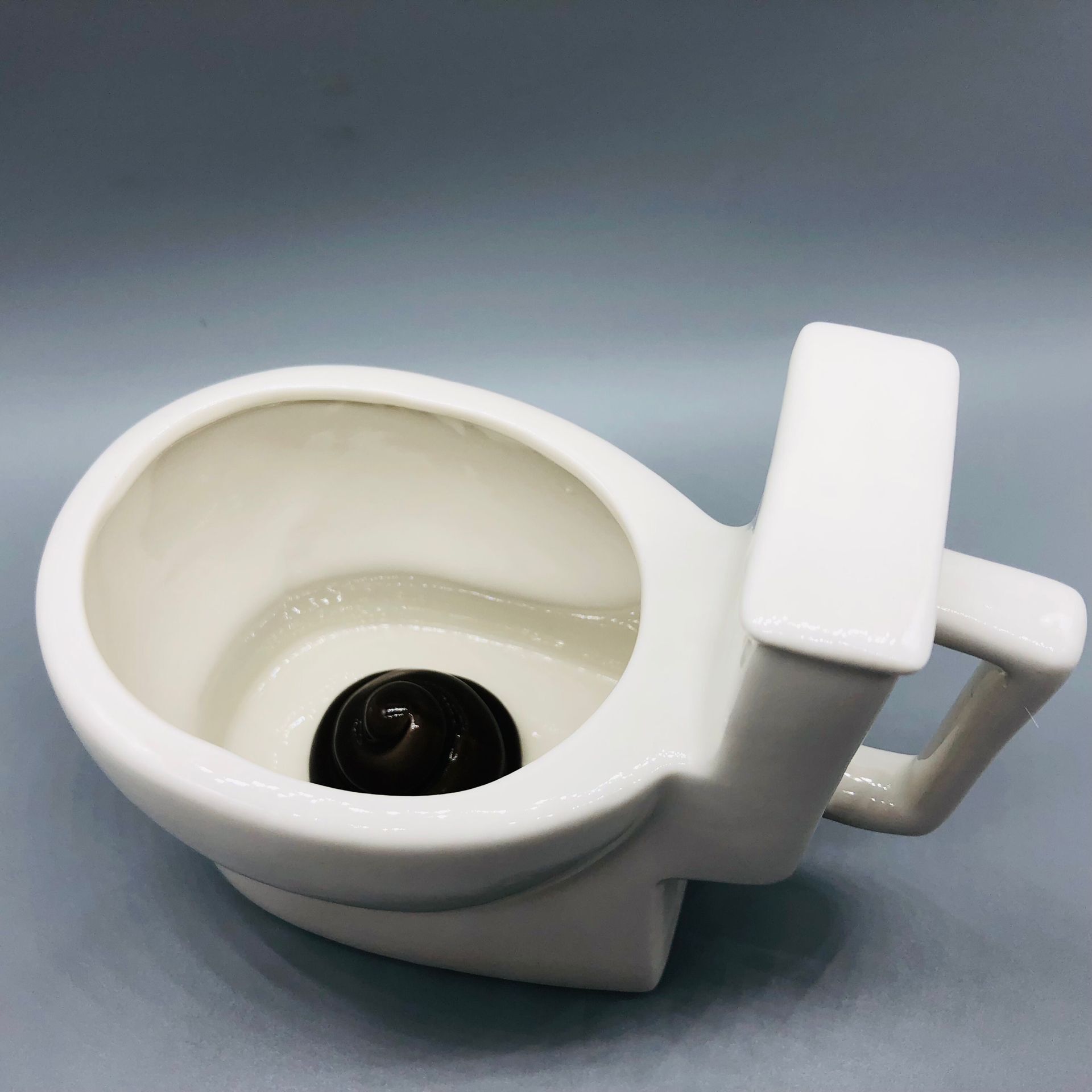 Parodia taza del inodoro creativo de gran capacidad tridimensional caca taza del inodoro Día DE LOS Inocentes