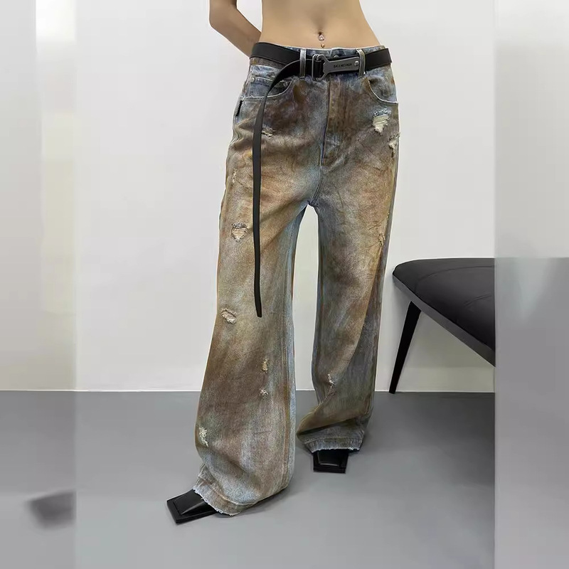 2024 New American Style Retro Washed Dressed Rags Loose Straight Hand-painted Dyed Yellow Mud Jeans 2024 New American Style Retro Washed Dressed Rags Loose Straight Hand-painted Dyed Yellow Mud Jeans