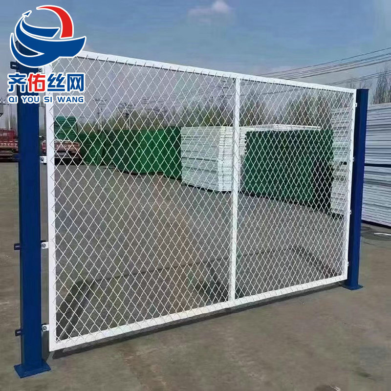 斜方护栏高速公路水渠保税区焊接方框隔离栅边框围栏网浸塑镀锌
