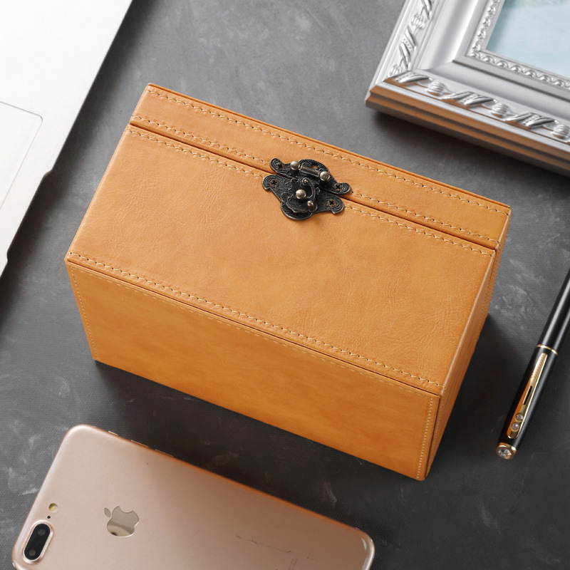 En stock de gran tamaño pequeño retro Crazy Horse patrón RFID Faraday caja de blindaje de coche clave caja de blindaje de señal de teléfono móvil