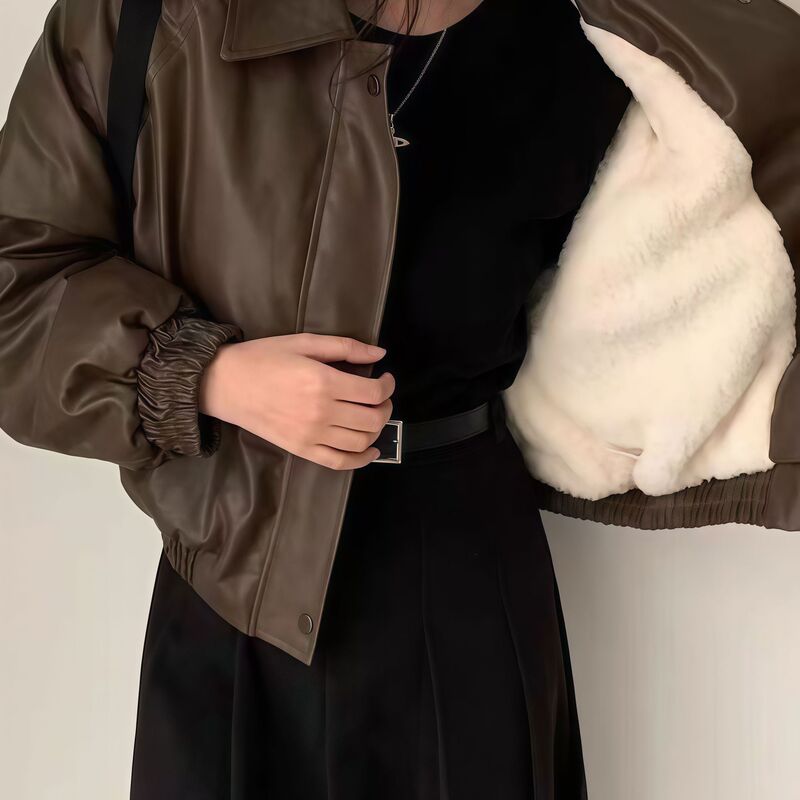 2025 Autumn and Winter Korean Style Plus Velvet Leather Jacket Women's Leather Loose Thickened Jacket New Small Short Top