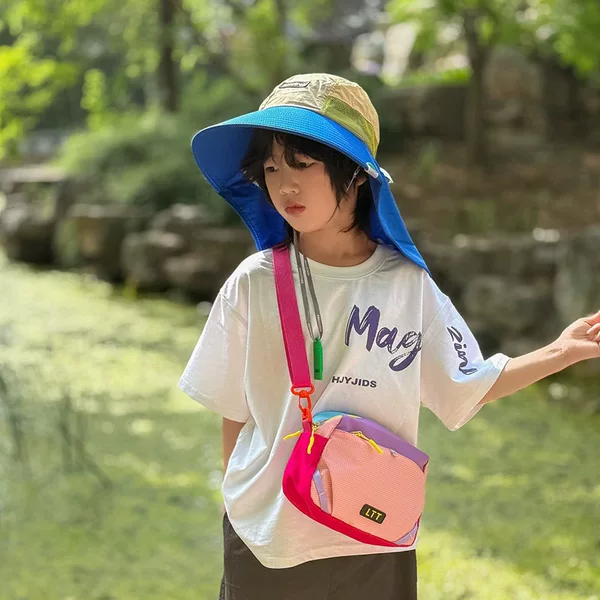 Trendy and Stylish Children's Crossbody Bag for Outdoor Activities, Boys' and Girls' Sports Bag, Dopamine Color-Blocking Shoulder Bag, Coin Purse