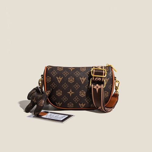 Internet celebrity live broadcast welfare small bag dumpling bag one-piece generation old flower saddle bag fashion new shoulder bag crossbody bag