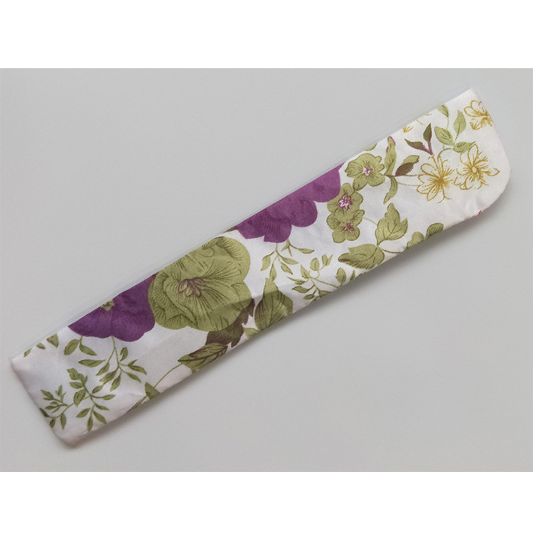 En stock cubierta del ventilador de las mujeres de tela de seda bolsa de ventilador regalo pequeño ventilador de embalaje fabricante de lino cubierta del ventilador de brocado