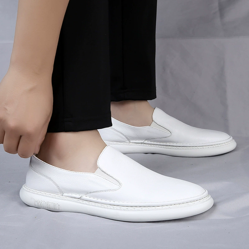 Одна педаль мужские туфли весной маленькие белые туфли из натуральной кожи дикие дышащие мужские бобовые туфли повседневные мягкие кожаные белые ленивые туфли