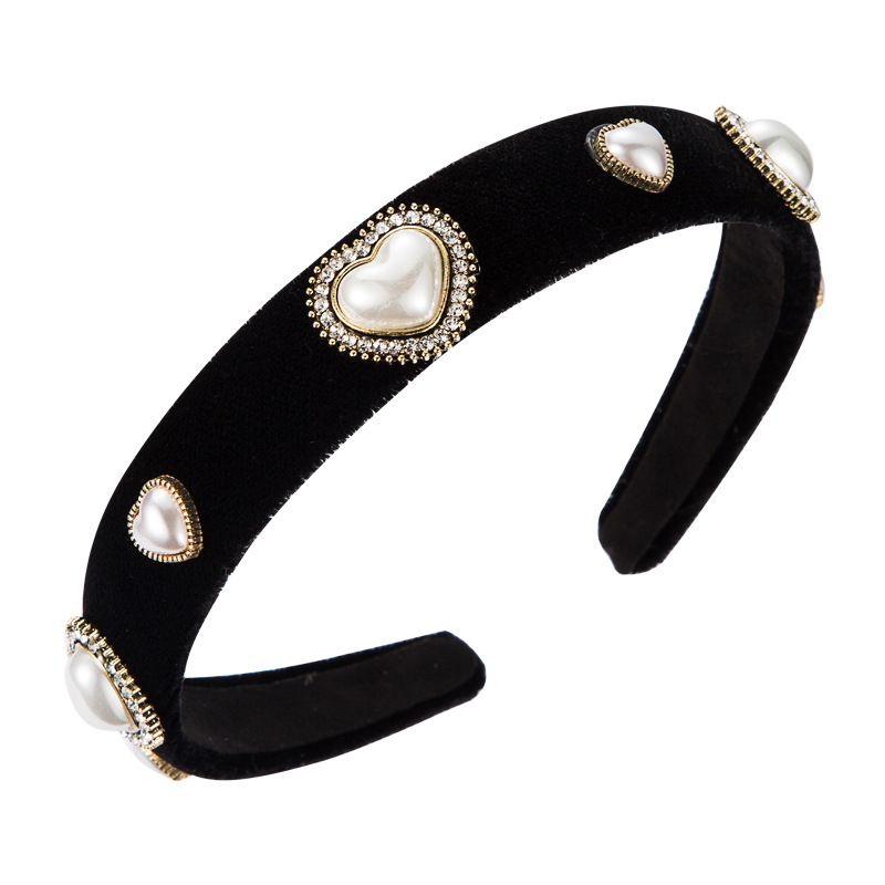 Exquisite Alloy Flannel Heart-shaped Pearl Headband display picture 8