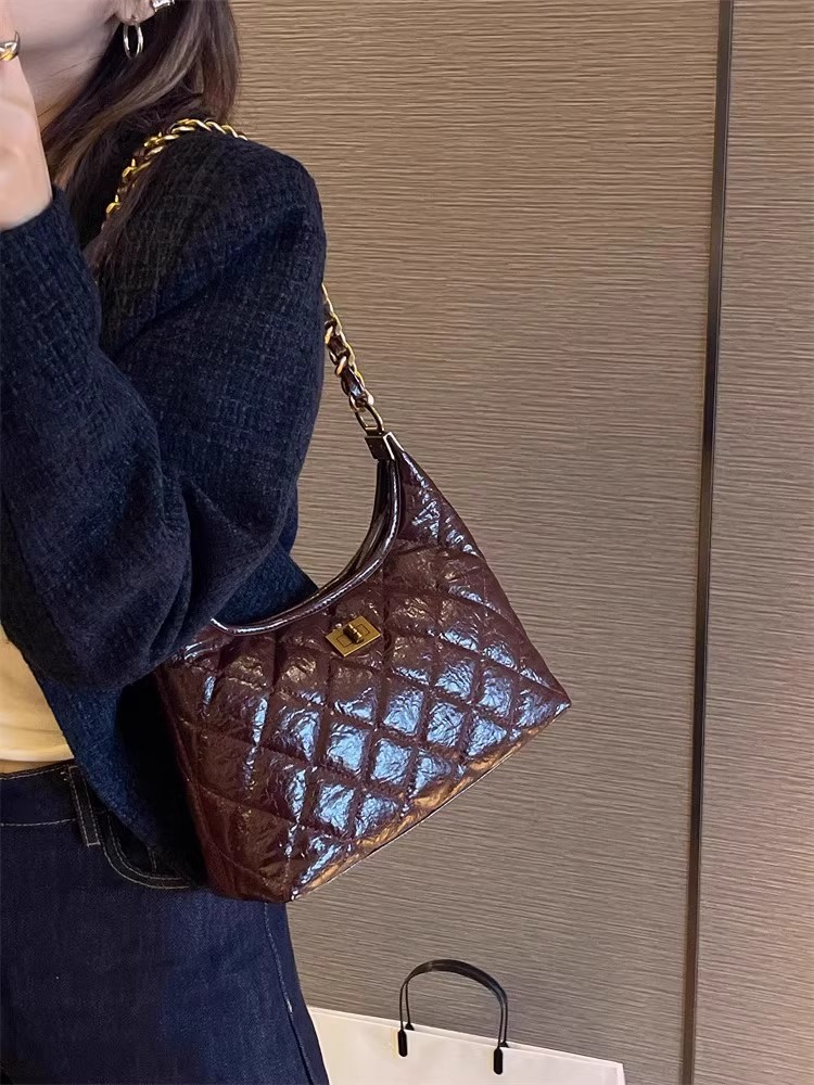 Túi tote nữ da thật kiểu tweed đeo chéo dây xích chần bông — Màu đen, Đỏ Ancora, Cà phê Mocha, Màu nâu chi tiết 5
