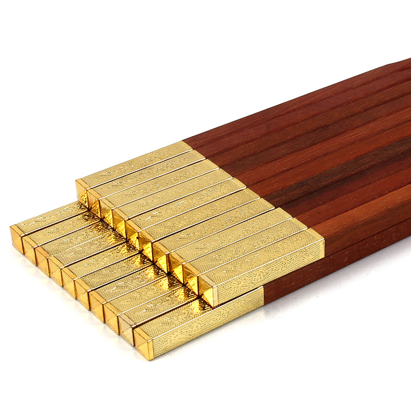 Metal redondo superior bendición cabeza cobre alas de pollo palillos de madera maciza palillos al por mayor palillos de madera roja sándalo rojo sin pintar hogar palillos grabado LOGO