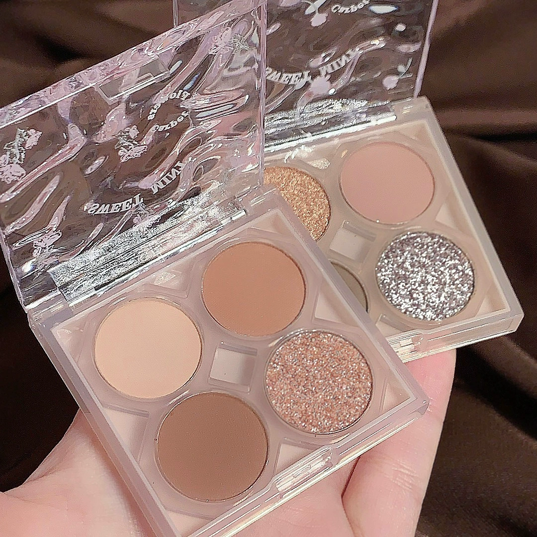 Matte Eyeshadow Palette, 4-Color Floral Compact, Earth Tone Mattes & Shimmers