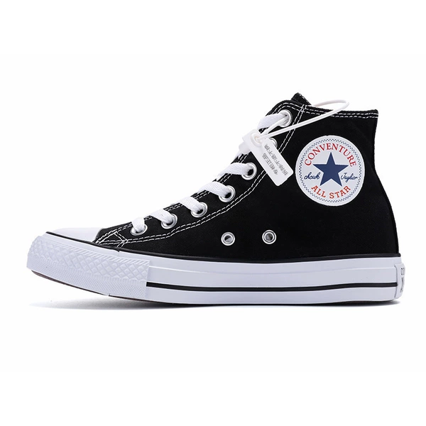 Classic black high -top suggests to take a small size