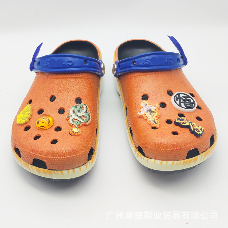 Nuevos zapatos de verano Gokong para adultos zapatos de playa EVA dos zapatillas frías perezosas con zapatos de flores fábrica al por mayor