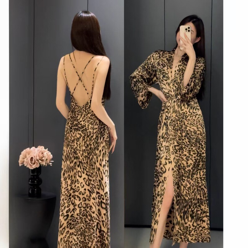 Summer New Wholesale Nightgown Ice Silk Suspenders Hot Slim Sexy Pajamas Wild Leopard Print Home Clothes with Breast Pads