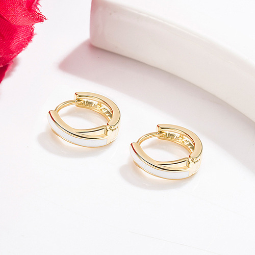 Korean style cold style imitation shell earrings for women, light luxury 14K gold shell earrings, ear buckles, temperament and high-end jewelry