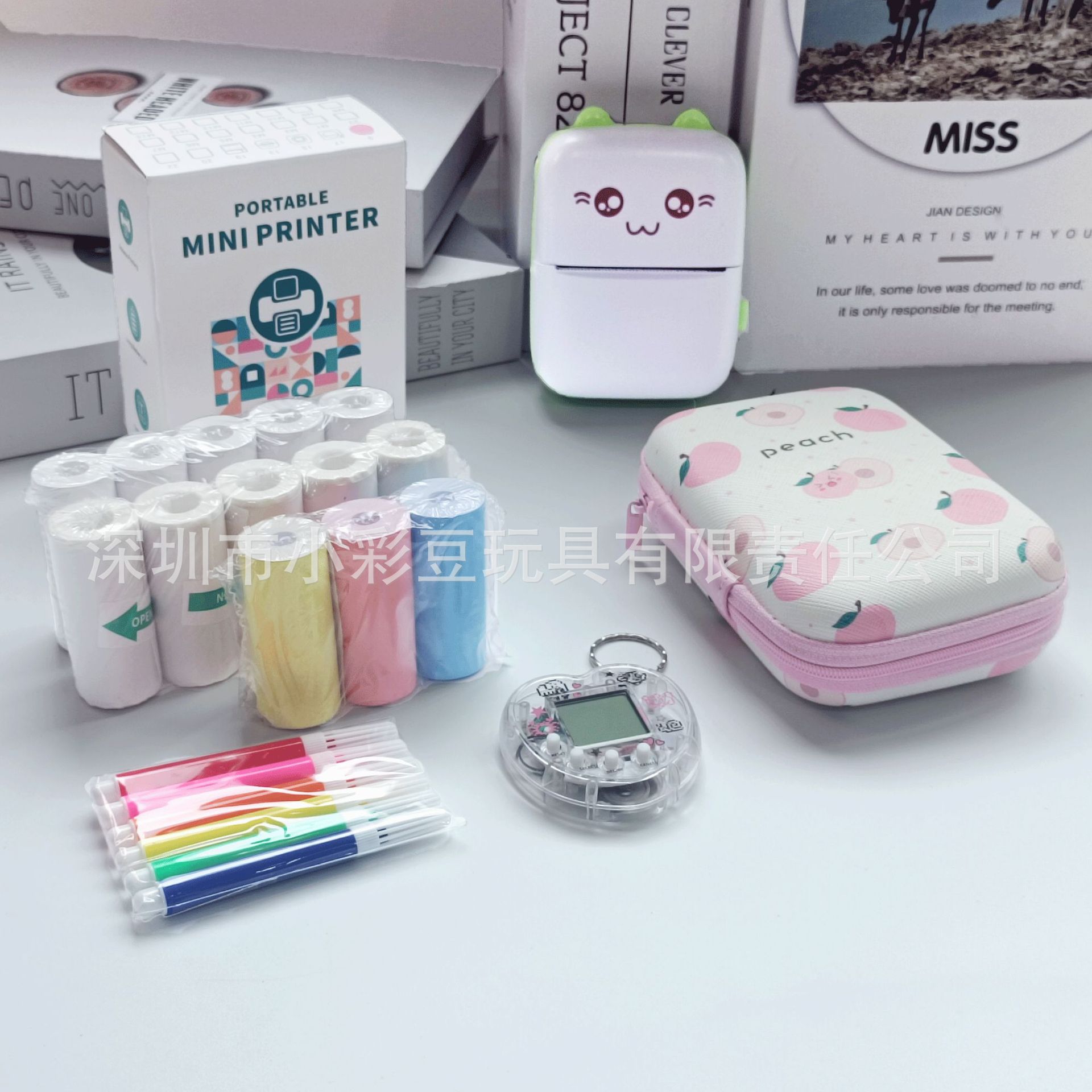 C9 녹색 + 감열지 5개 + 접착지 5개 + 색종이 3개 + 색펜 + 가방 + 전자 애완동물