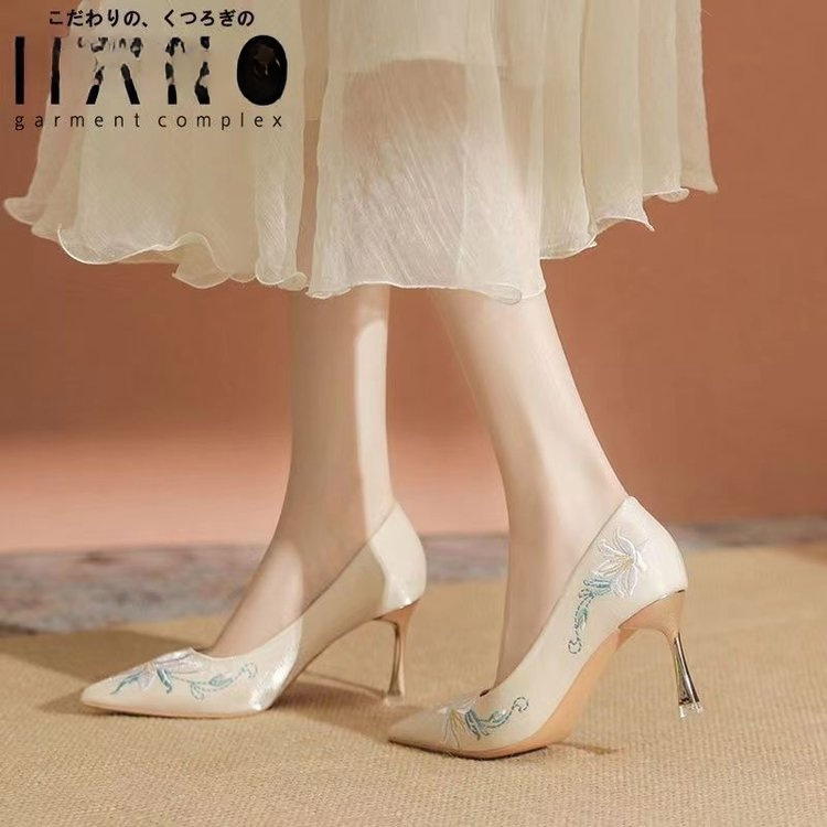 Spring cheongsam