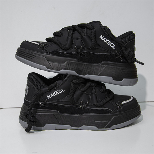 Urban Trend Instagram Style Academic Niche Fashion Thick Sole Black Leather Shoes for Men Chic Retro Height Increasing Couple Dad's Sneakers