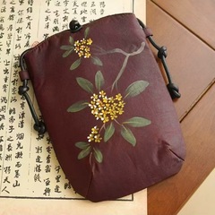 手描きの非国際風の携帯バッグを散歩します。