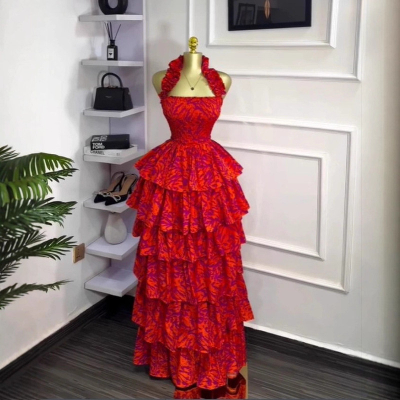 In-Stock European and American Cross-Border Women's Clothing 2025 Elegant Halter Detachable Backless Beach Dress Ruffled Tiered Long Dress