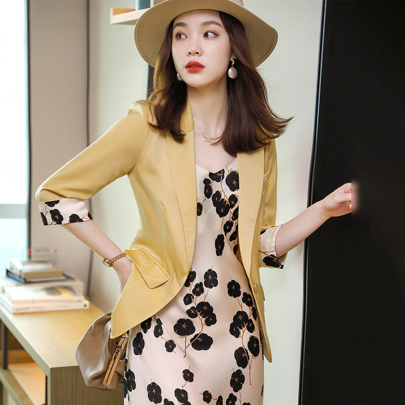 Yellow Suit Jacket Women's Summer Thin Small Casual Acetate Seven-sleeve Small Suit Dress Two-piece Set