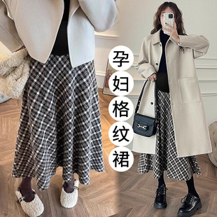 Pregnant women 2023 Winter two sides with pockets Plaid A- line large swing + brushed belly support mid-length skirt