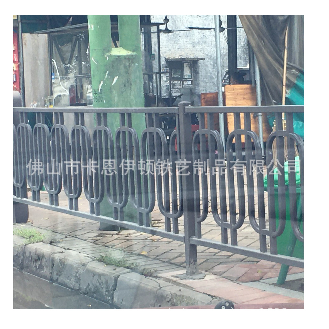户外铁艺栏杆锌钢阳台围栏铝合金不锈钢庭院护栏佛山厂家安装出口