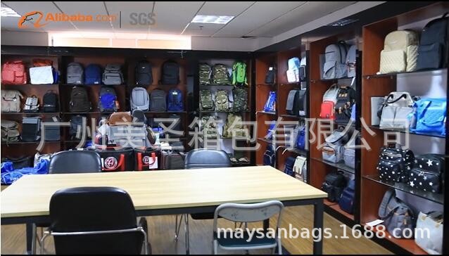 8857134926_456372804