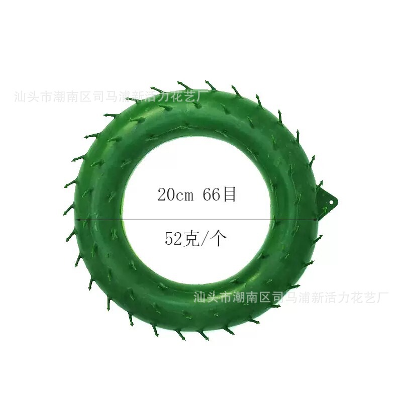 厂家批发跨境仿真红果圣诞装饰花环尤加利花环圈门挂橱窗布置装饰|undefined
