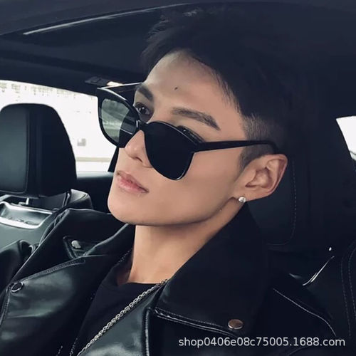 2024 new large-frame square sunglasses for women, black trendy high-end glasses, sunglasses for round faces, big faces, slimming