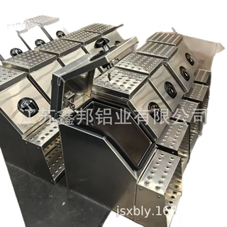 铝合金厂家直供铝箱33寸拖车工具箱防锈防滑 加厚不变形喷漆铝箱