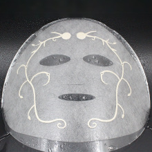 AI������Ĥ���沿�aˮ����Ħ΢����y�{������Ĥ�S��ֱ�N���l