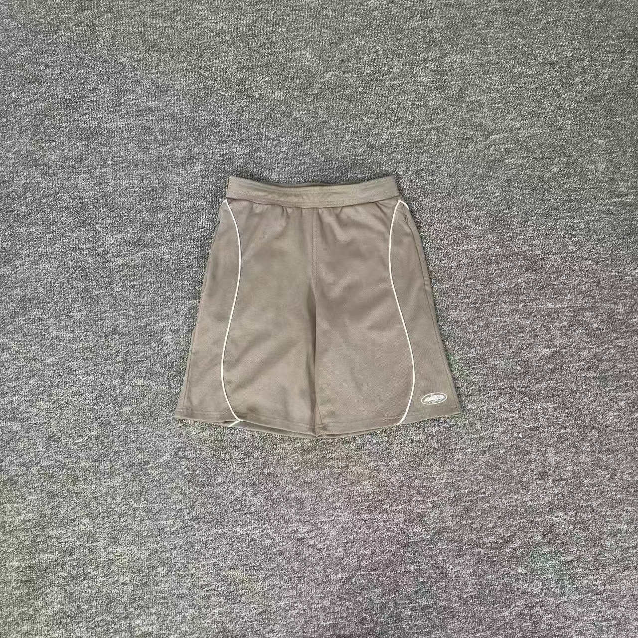 692 브라운