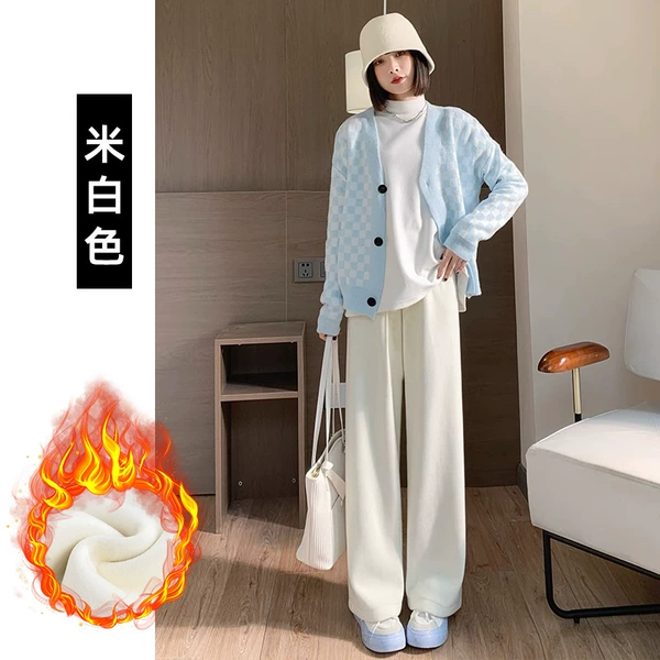 Apricot, fleece