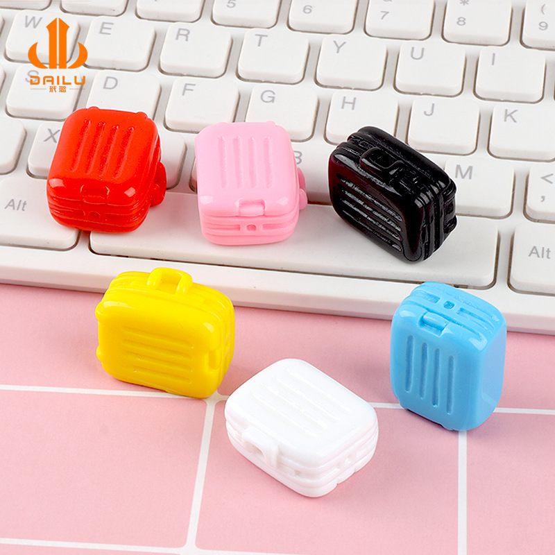 Double-sided three-dimensional cartoon luggage diy cream glue mobile phone case micro-landscape doll house ornaments resin accessories