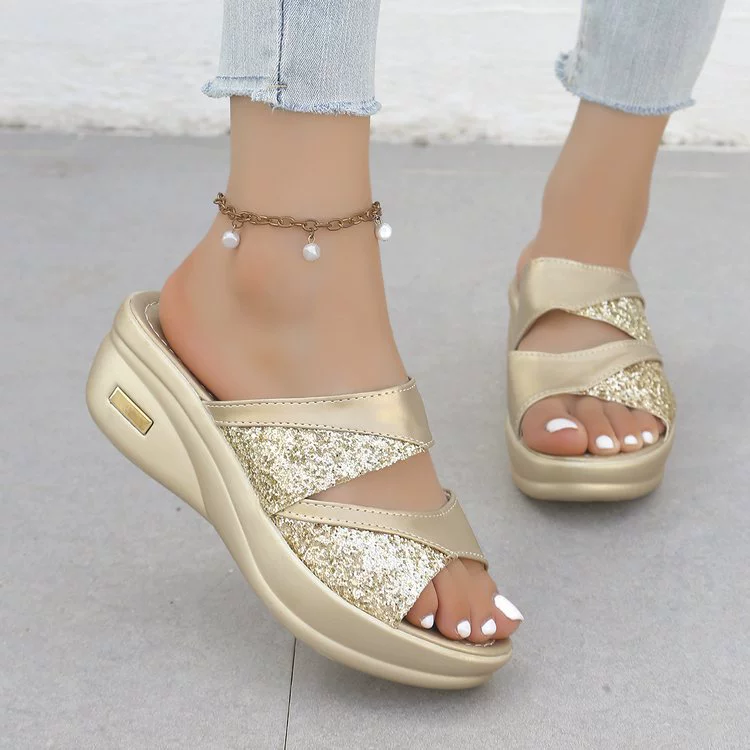 Сандалии женская летняя мода 2024 новые толстые подошвы из соснового пирога с панорамным каблуком для женщин рыбный рот сандалии обувь мама внешняя торговля